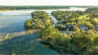 22 Carrier Bluff thumbnail image 9